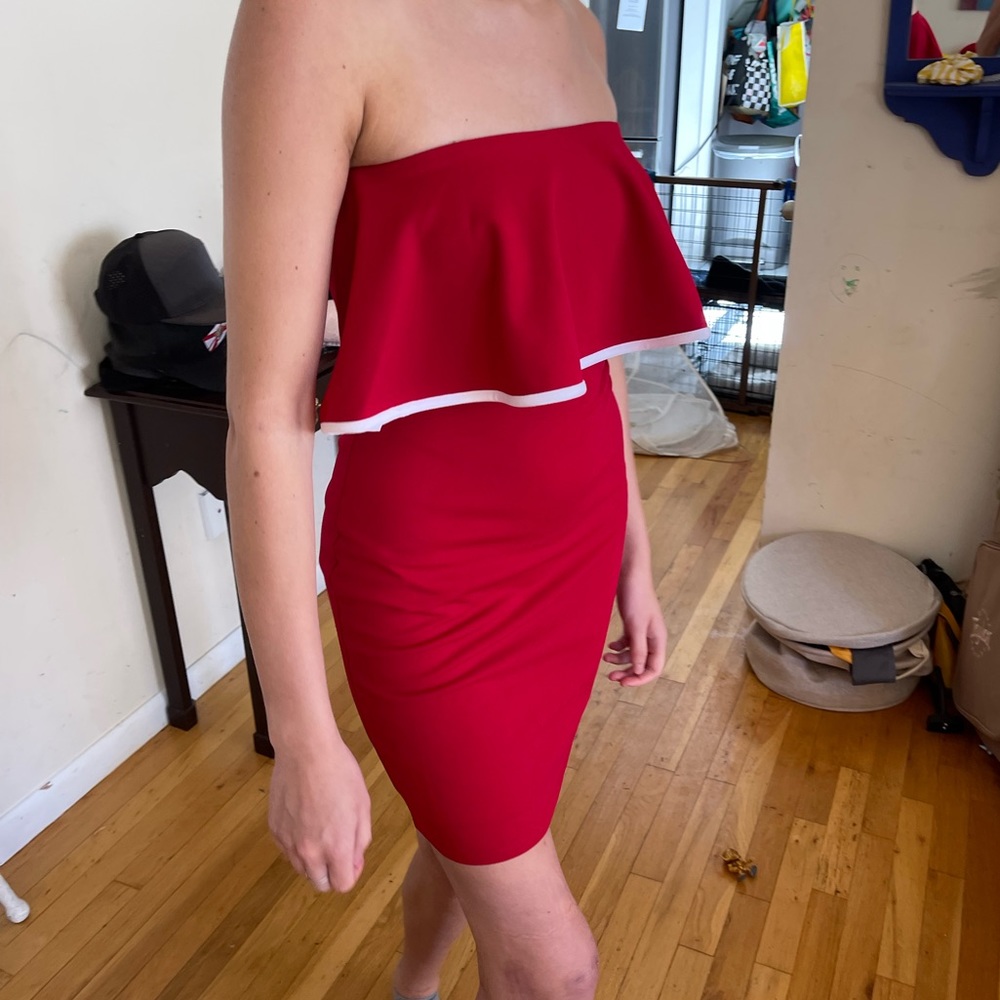 NWT BEBE strapless ruffle mini dress - Picture 4 of 6